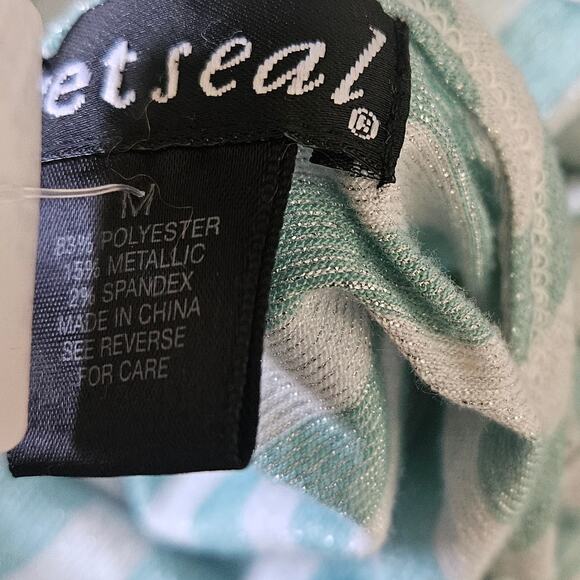 Green Striped Metallic Knit Top Size Medium - Picture 3 of 3